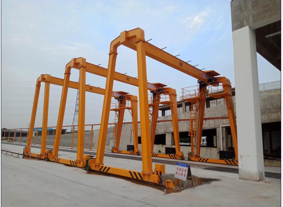 安裝廣州地鐵18&22號龍門式起重機(jī)SWF電動葫蘆